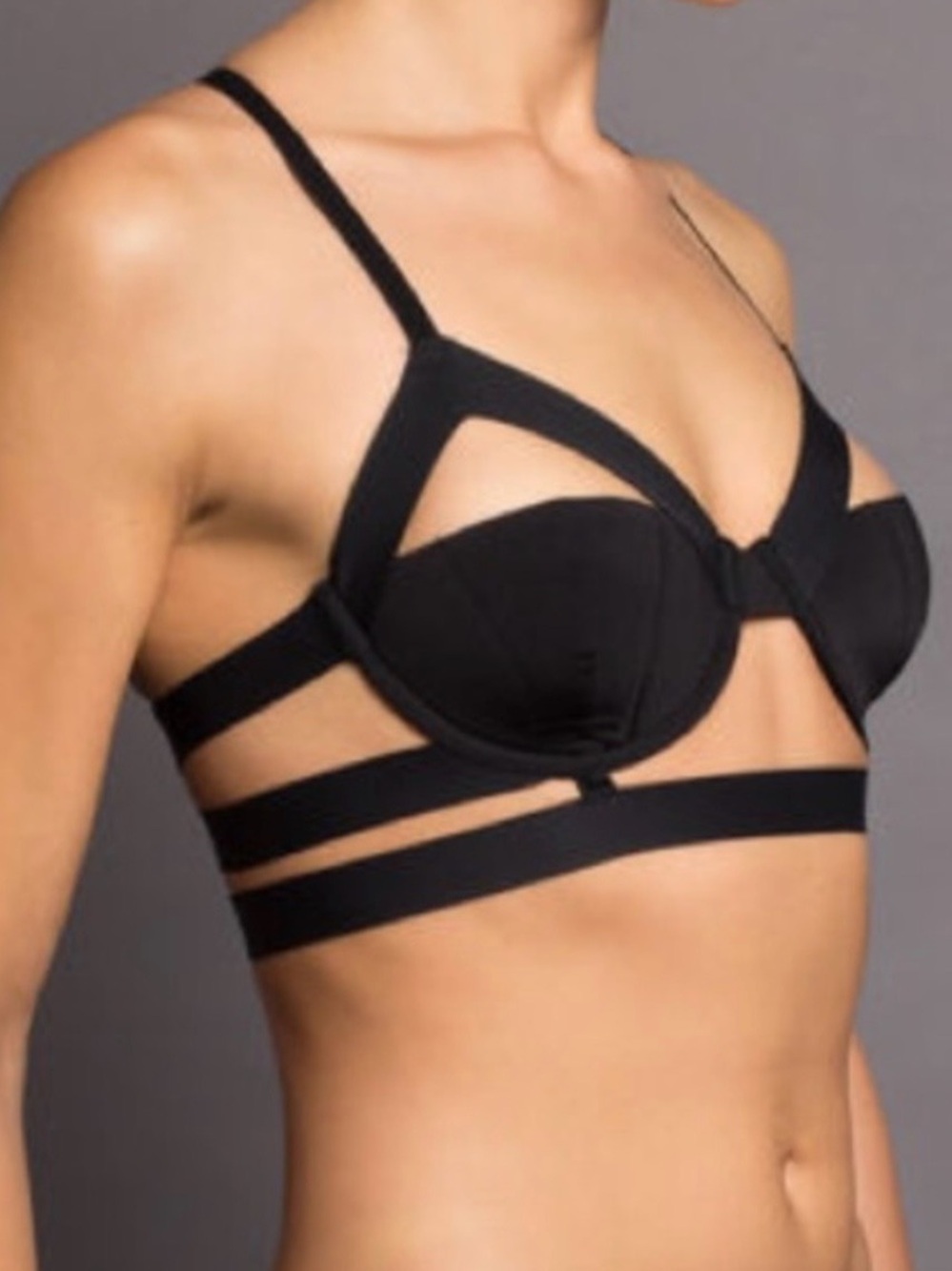 True and Co. Entwined Strappy Bra